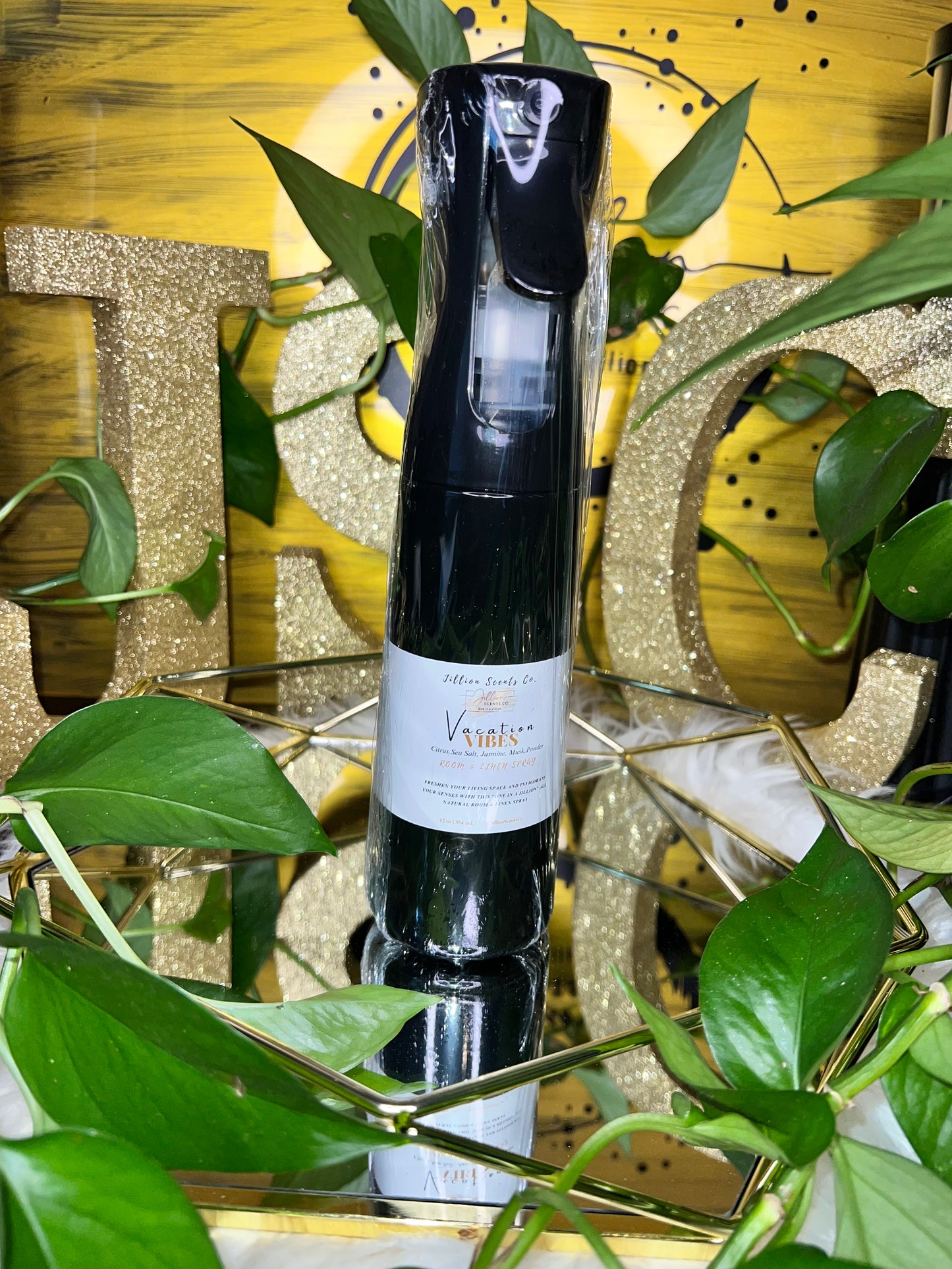 12 oz Vacation Vibes Room & Linen Spray