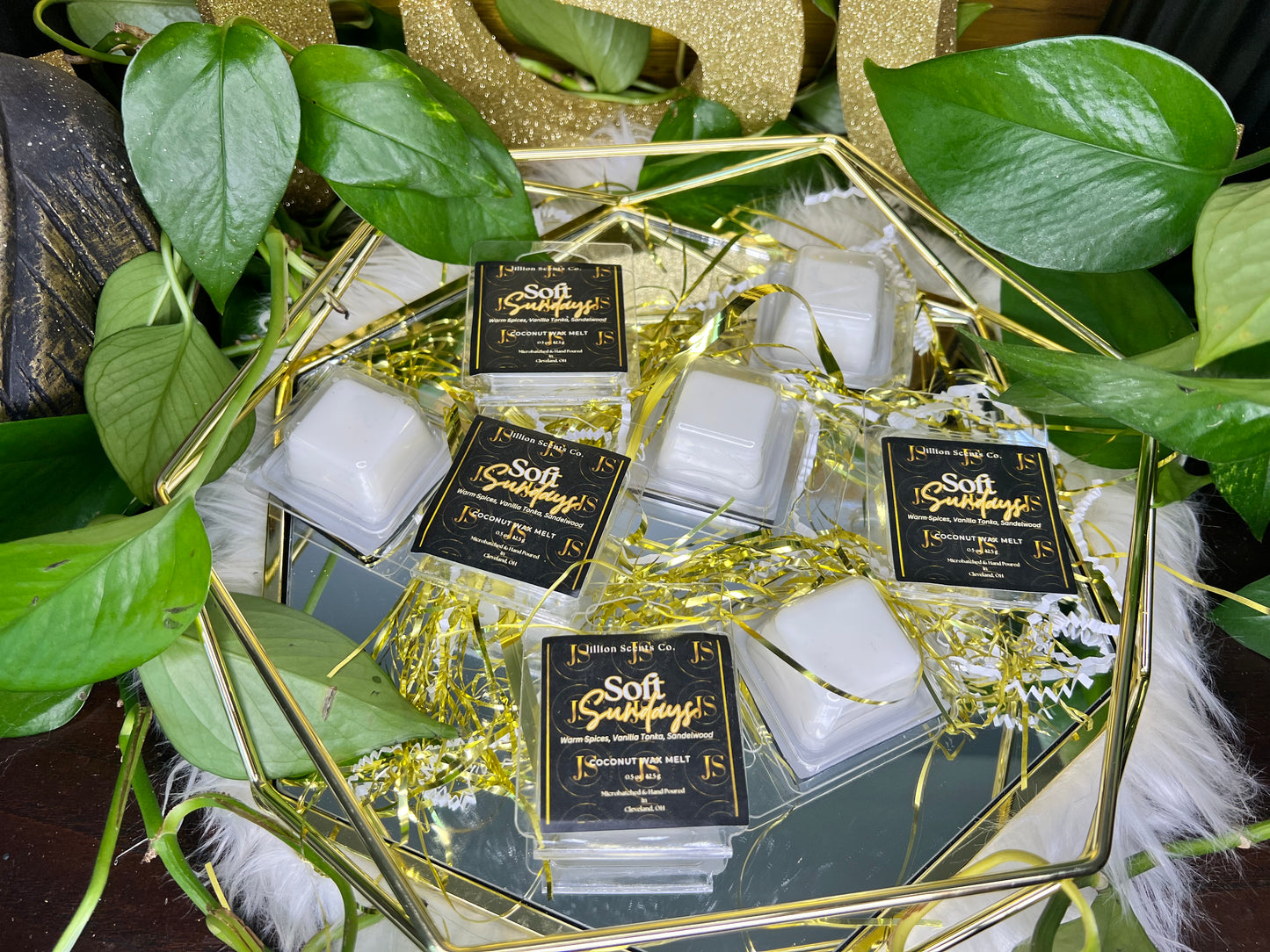 Soft Sundays 1 oz Coconut Wax Melt Clamshell